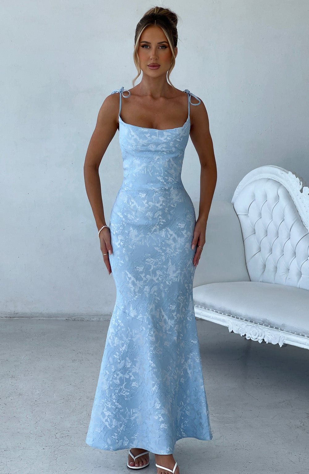 #Color_Light Blue with Floral Pattern