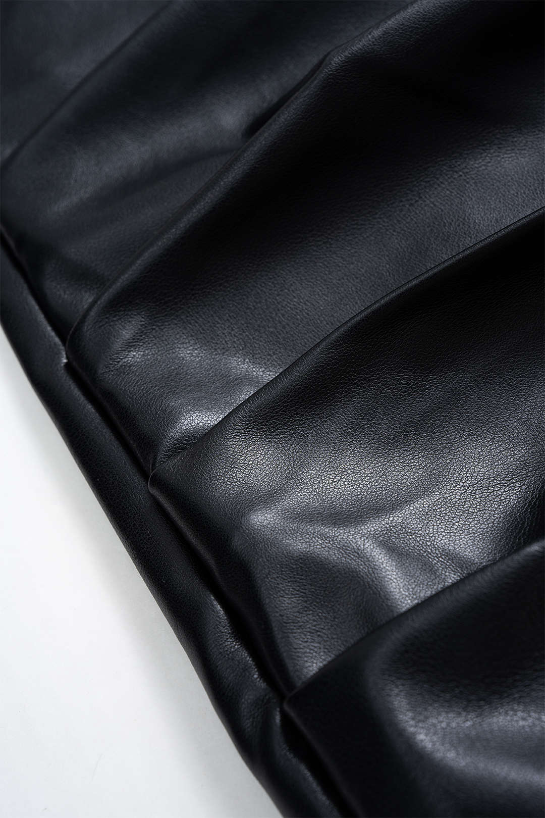 #Color_Black