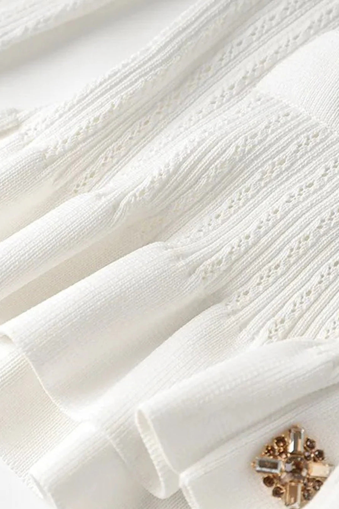 #Color_White