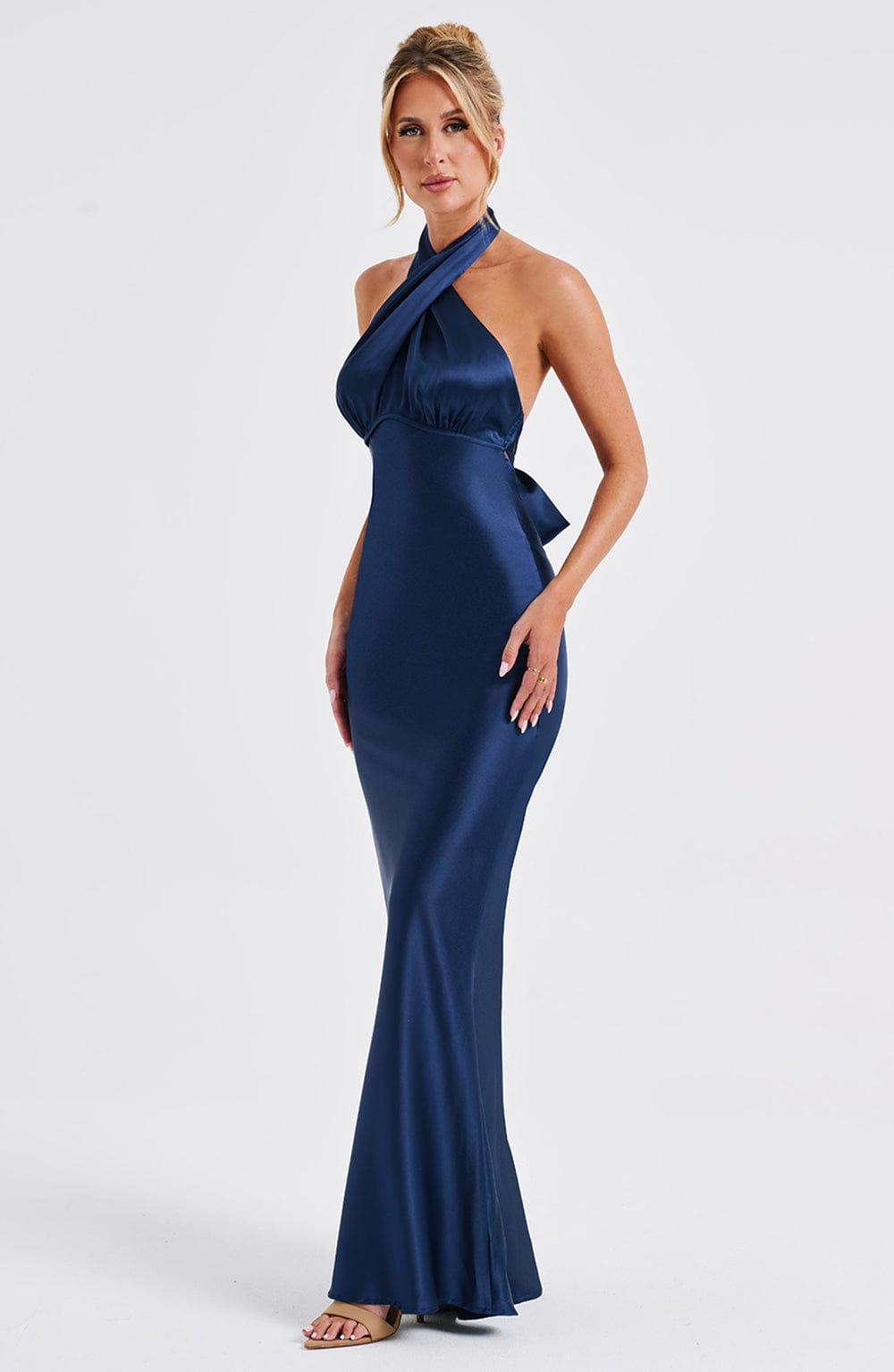 #Color_Navy
