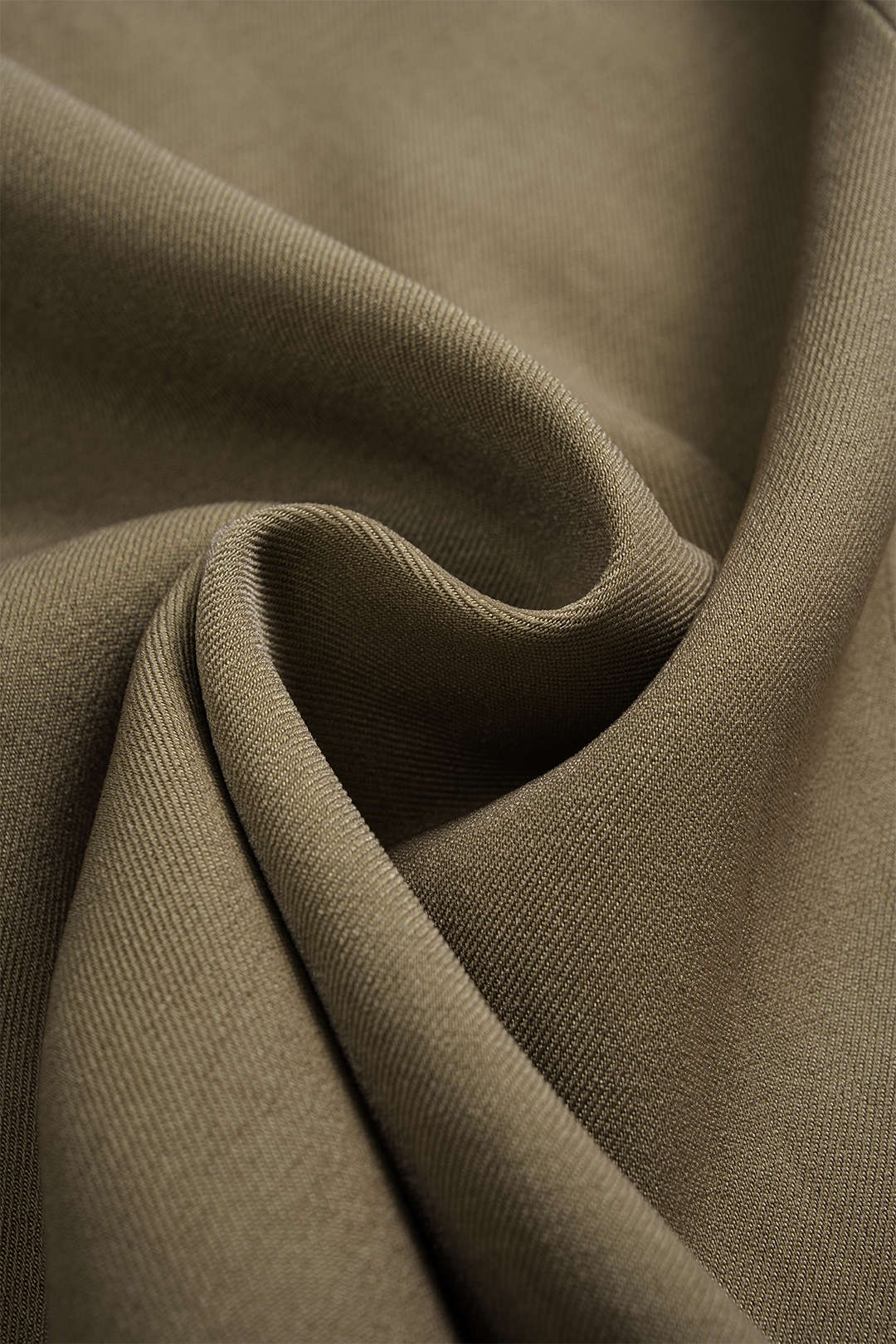 #Color_Khaki